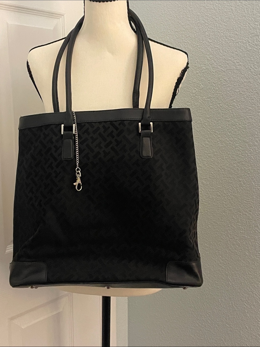 Talbots Black Women's Tote Bag with Key Chain Clip